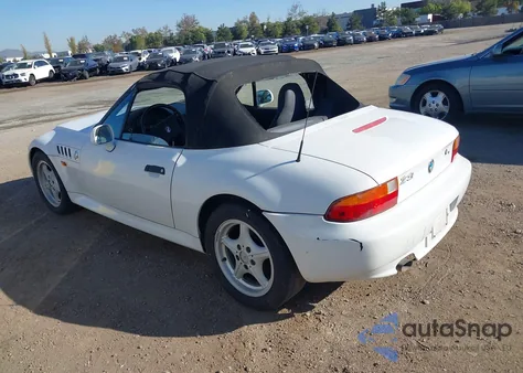 1996 BMW Z3 1.9 z USA, uszkodzony, nr VIN 4USCH7328TLB68562